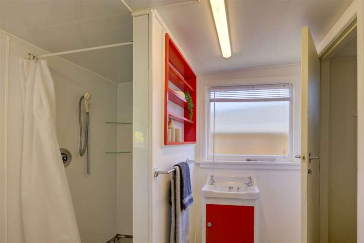 28 Rotten Row Waikuku Beach_10