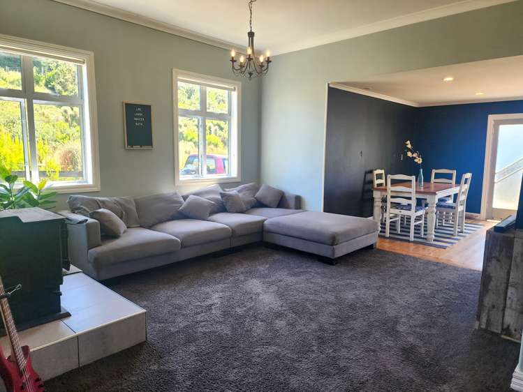 45 Hall-Jones Street Dunollie_5