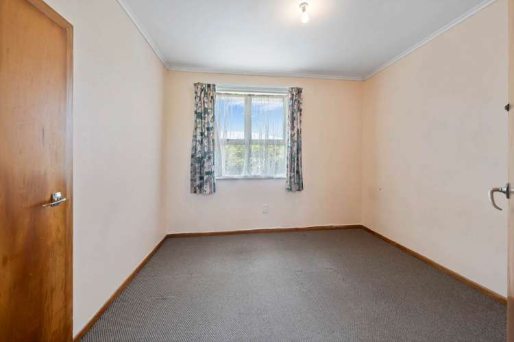 28 Ozich Avenue Te Atatu South_8