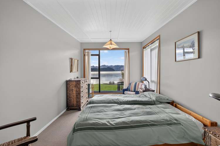 481 Marine Drive Charteris Bay_15
