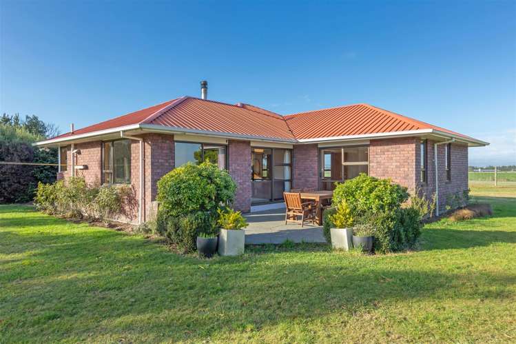 362 Brookside Road Burnham_21