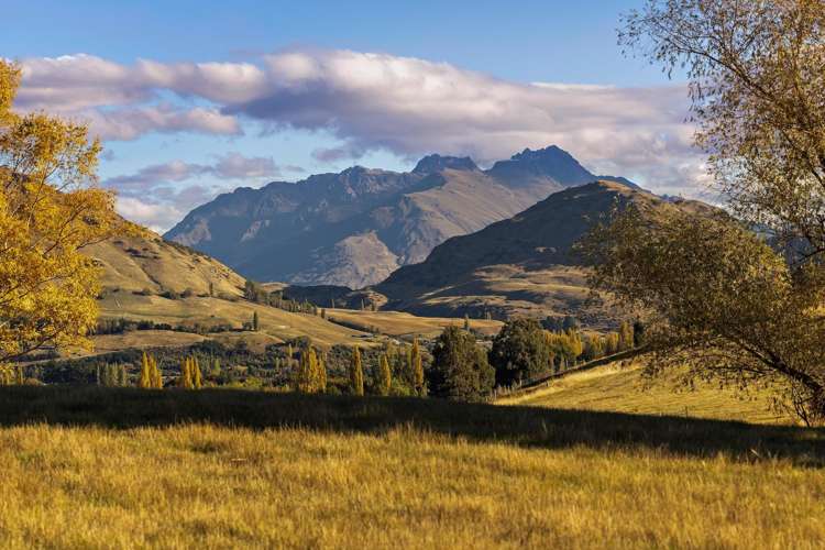 128 Hunter Road Dalefield/Wakatipu Basin_4