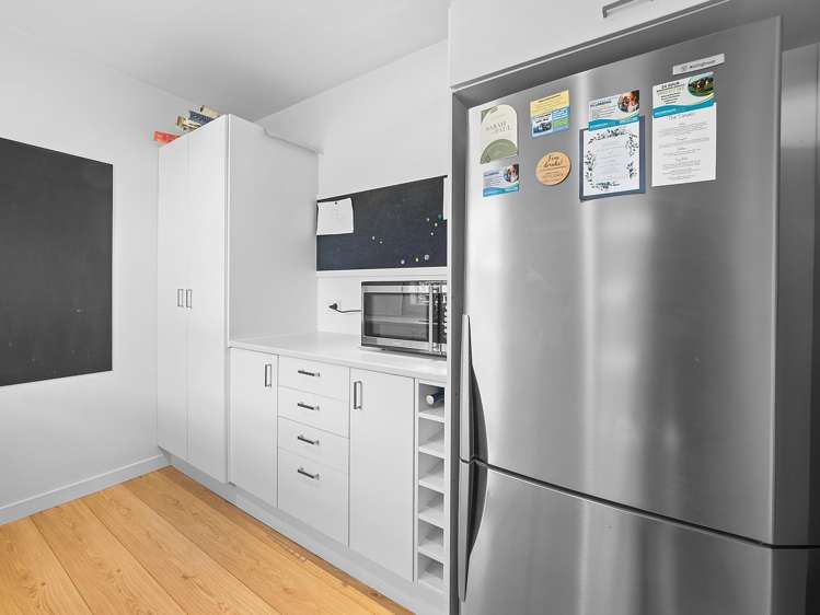 179 Middle Road Allenton_15