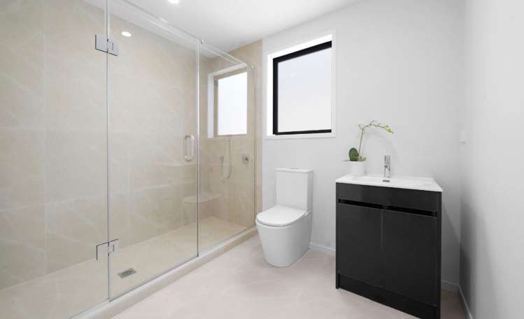 4/30 Tawa Crescent Manurewa_3