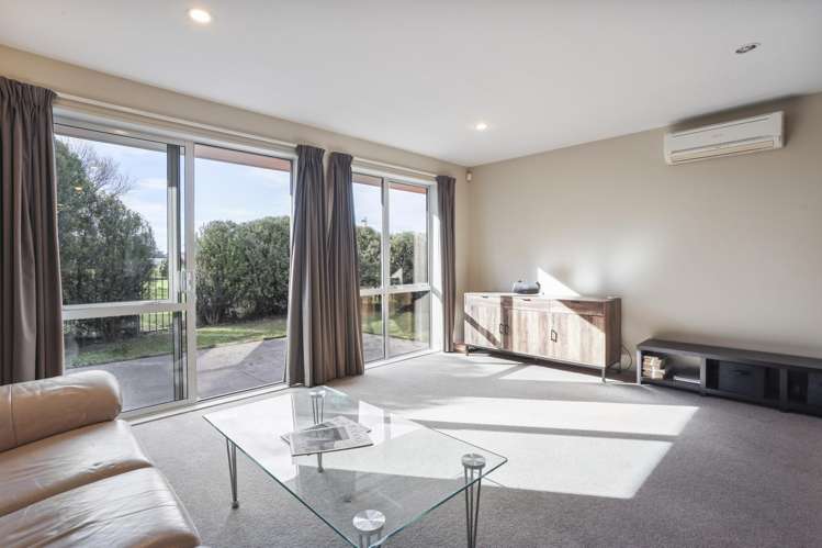 12A Date Crescent Aidanfield_5