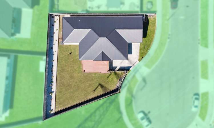12 Corsica Court Fitzherbert_26