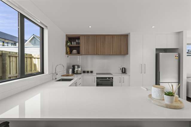 17/130 Holly Road St Albans_2