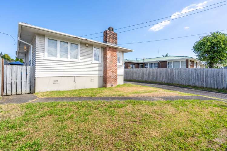 38 Valonia Street New Windsor_12