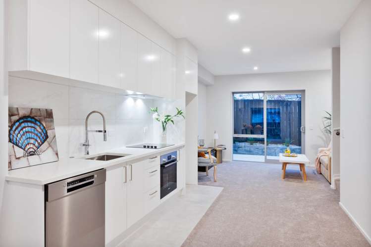 10/3 Matuhi Rise Henderson_28