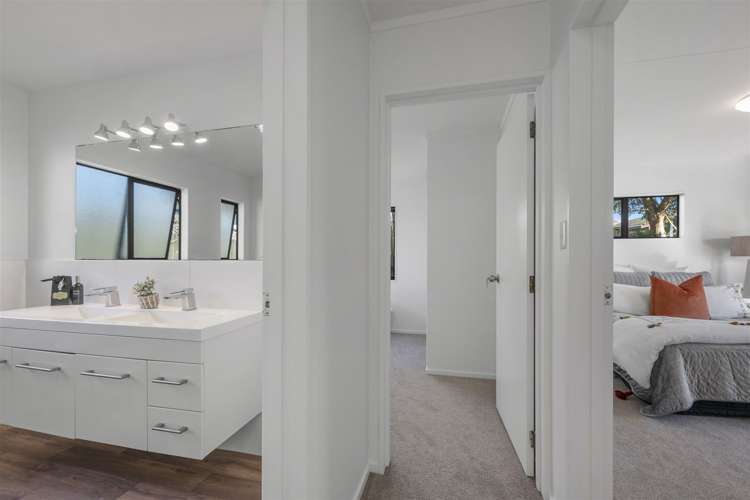 12a Croydon Road New Lynn_13