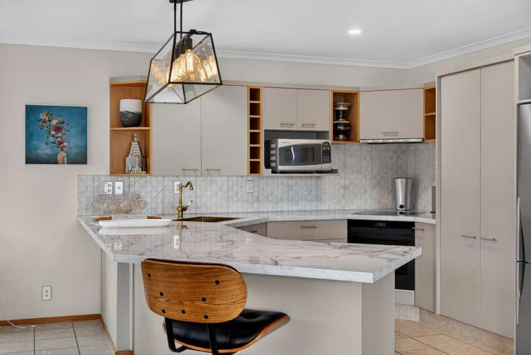 76 Fairway Drive_5
