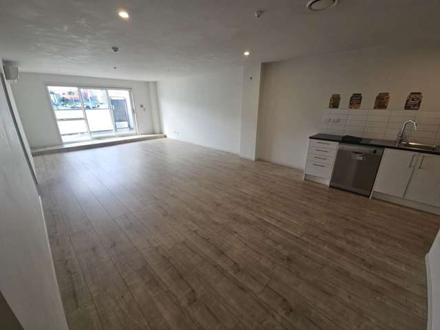 2/231 Great South Road Papakura_1