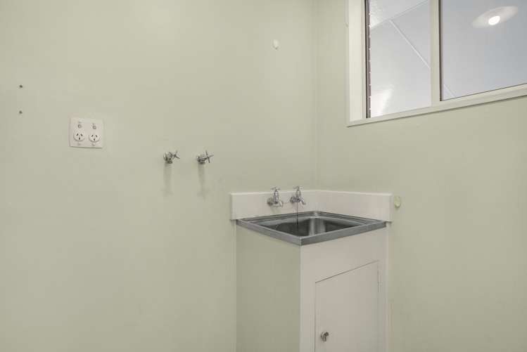 1A Fremont Grove Totara Park_19