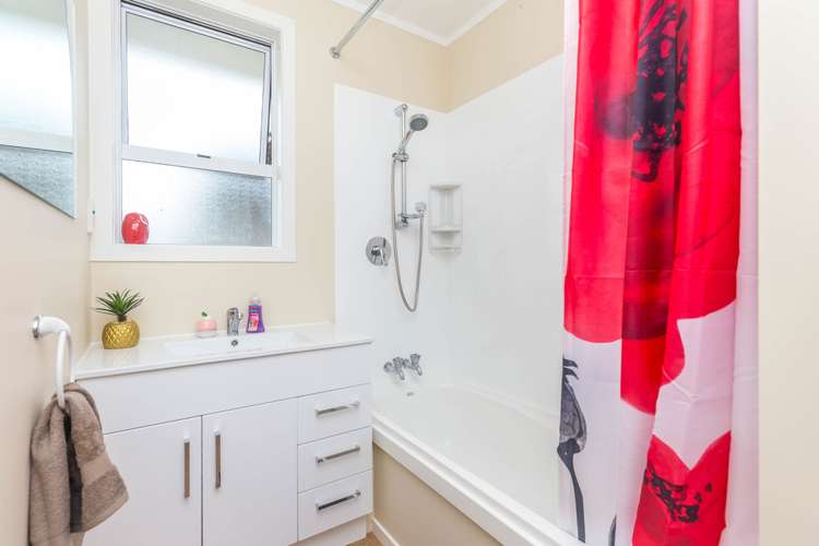 51 Eastburn Street Papakura_8