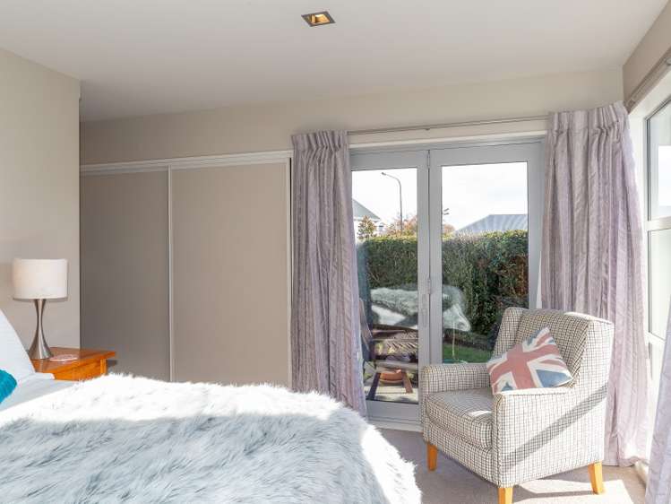 2 Millpark Place Northwood_10