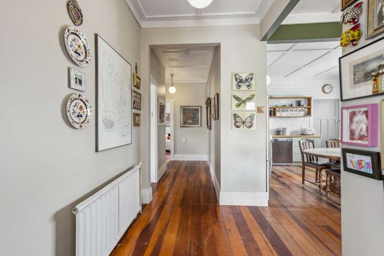 44 Robertson Street Glenholme_8