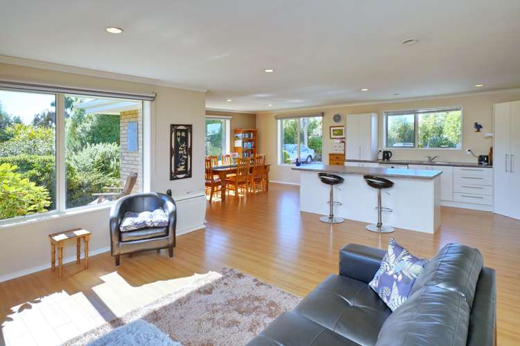 24 Leith Drive Loburn_4