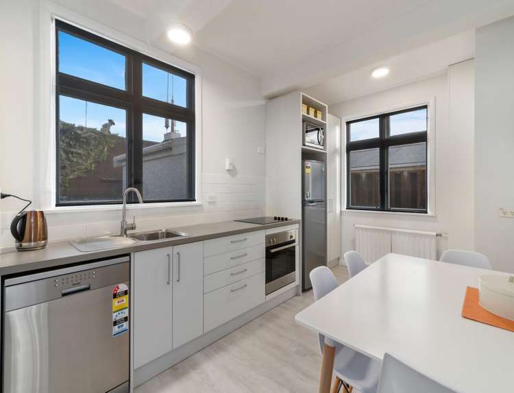 2d Grey Street Glenholme_1