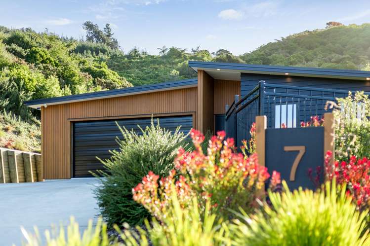 7 Margaret Mahy Drive_0