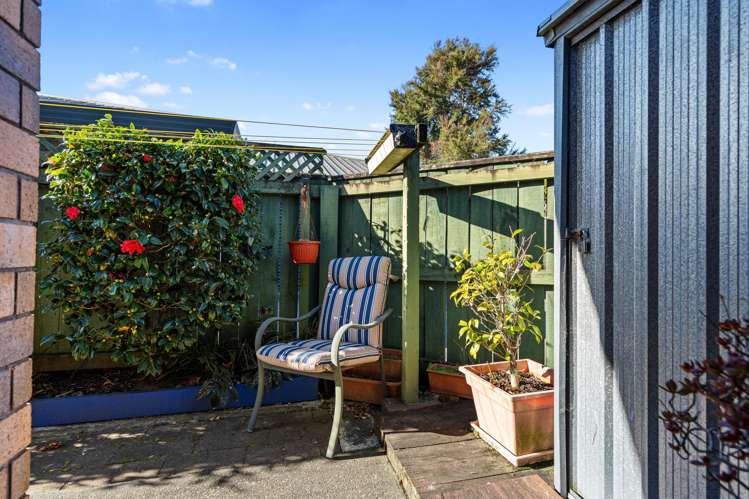 1/7 Fergusson Street Stoke_16