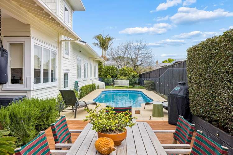53 St Vincent Avenue Remuera_12