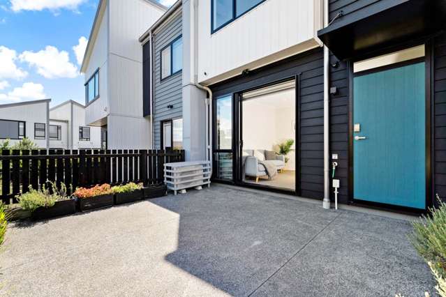 54 Nugget Avenue Hobsonville_3