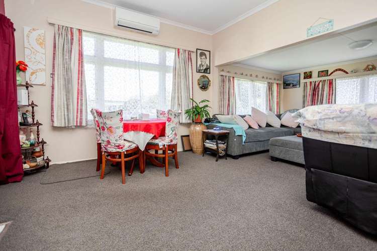 276 High Street Dannevirke_9