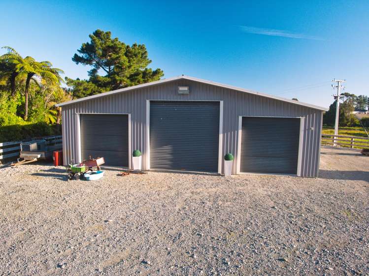 169 Coulson Road Paroa_3