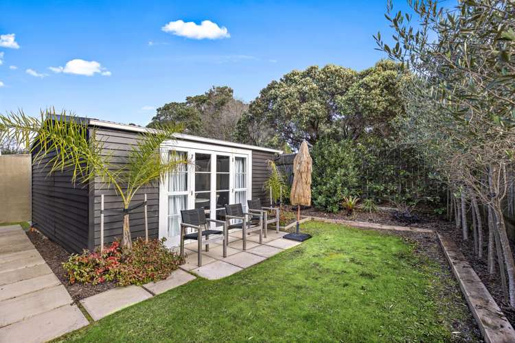 4 Ruby Cove Omaha_12