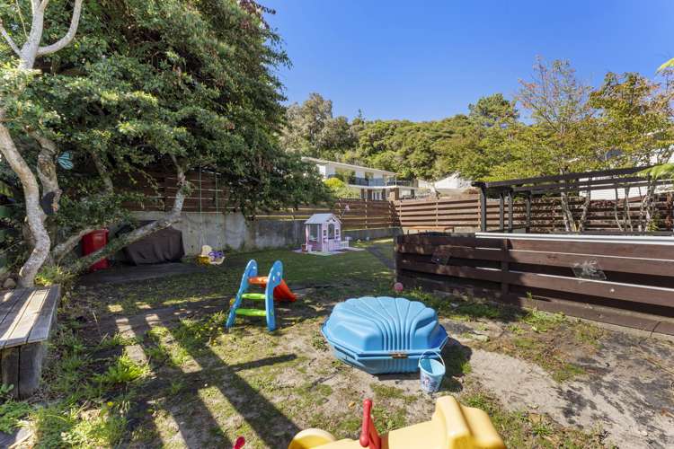 31 Holland Street Wainuiomata_19
