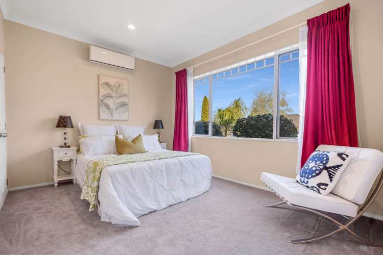 27 Franshell Crescent East Tamaki_12