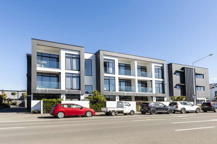 2/341 Madras Street_0