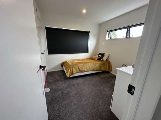 7/89 Beach Road Te Atatu Peninsula_4