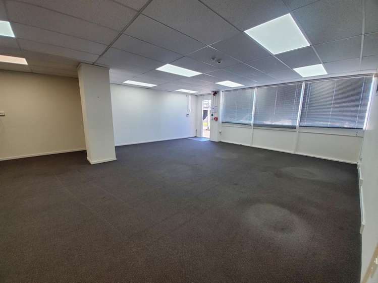 F/31 Railway Avenue Melling_5