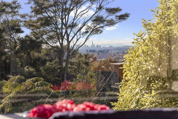 165 Glengarry Road Glen Eden_21