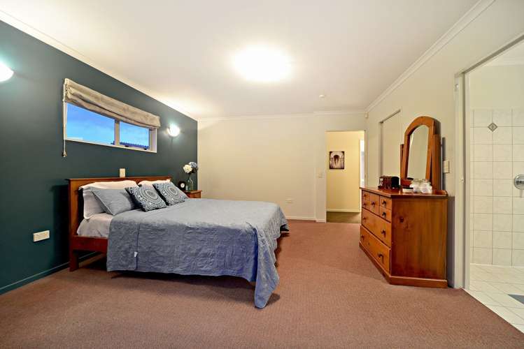 22 Killeen Place Flat Bush_6