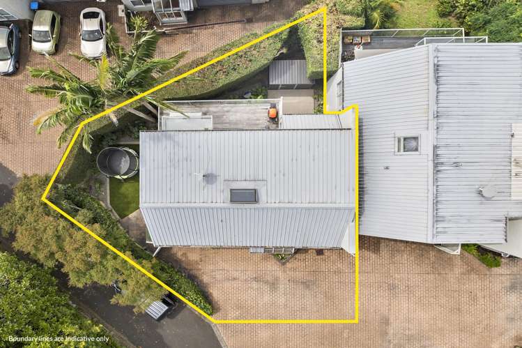 8/17 Chatfield Place Remuera_17