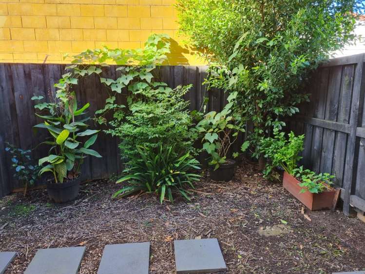 G02/4 Village Quarter Lane 1067_6