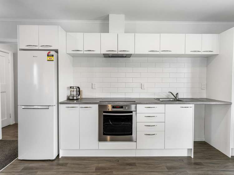 8 Church Street Tuakau_3