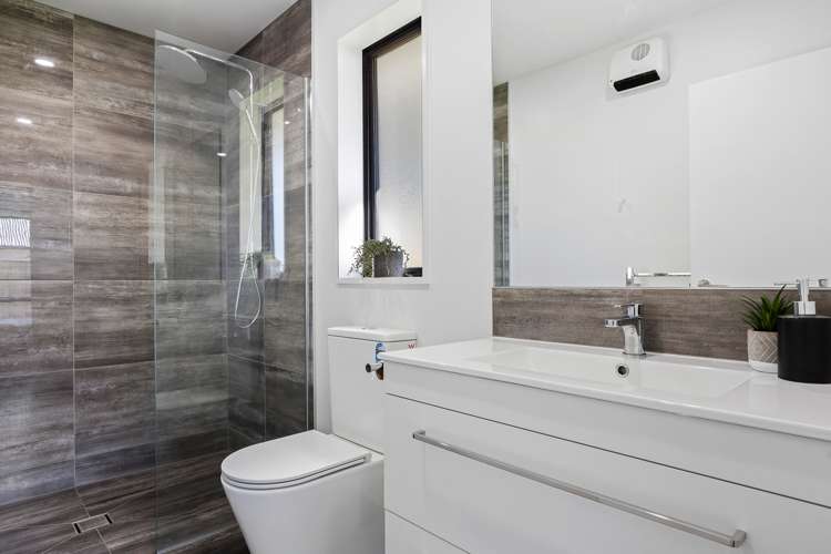 27 Crossley Avenue Woodend_10