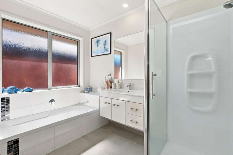 1 Whaley Avenue Papamoa_12