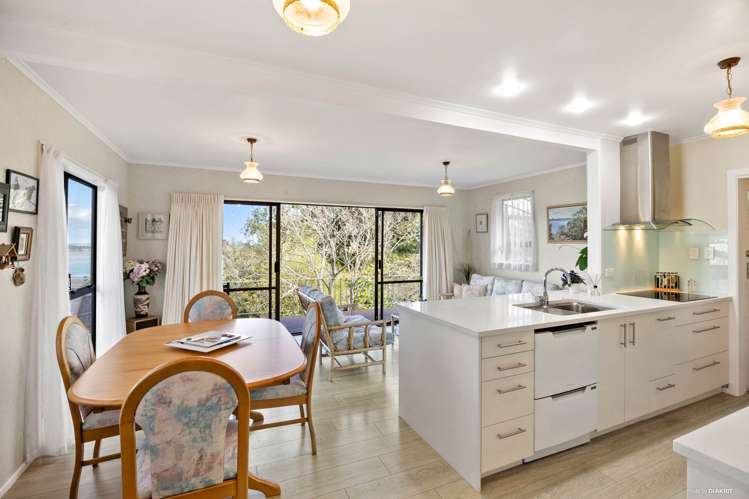 52 Canberra Avenue Lynfield_10