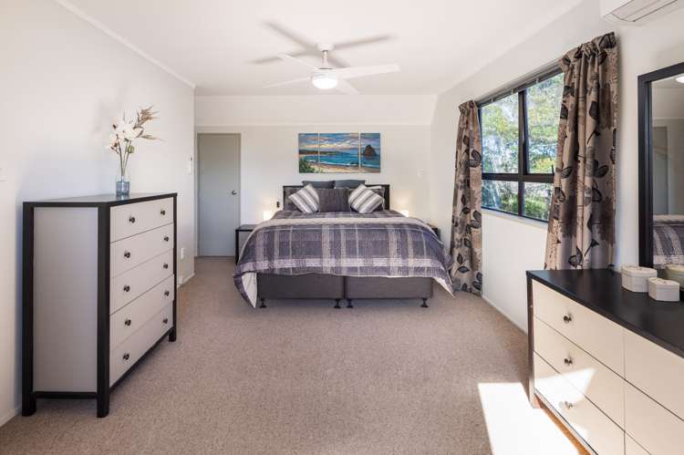 8 Deborah Place Dinsdale_12