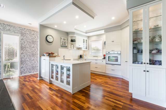 72 Kent Terrace Taradale_3