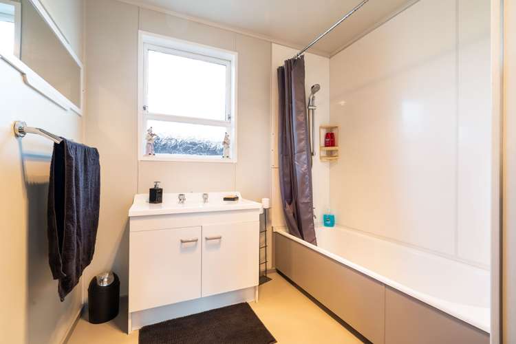 131 Roxburgh Street West Otago Surrounds_10