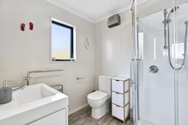 98 Riverview Road Queensberry_12