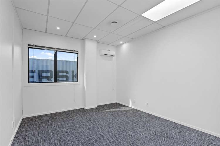 501 Brougham Street Waltham_5