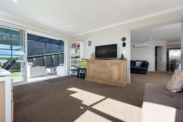 33 Caldera Crescent Pyes Pa_14