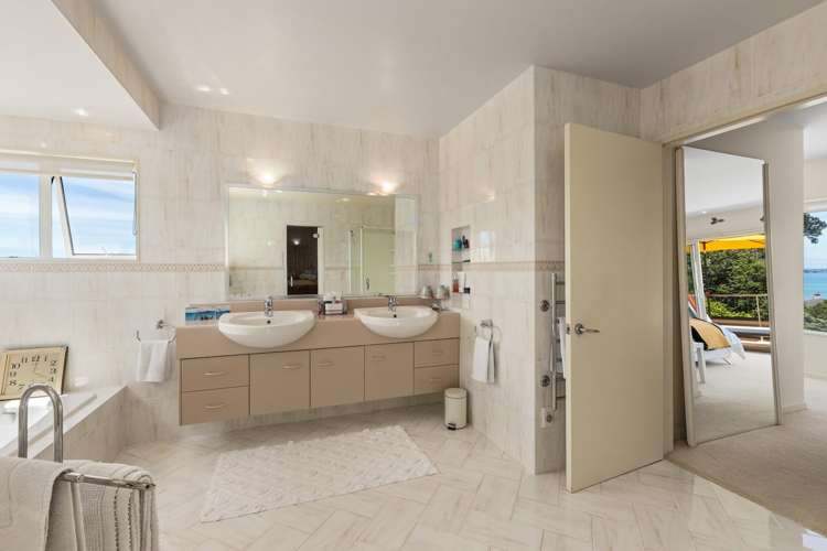 17 Sykes Avenue Hatfields Beach_18