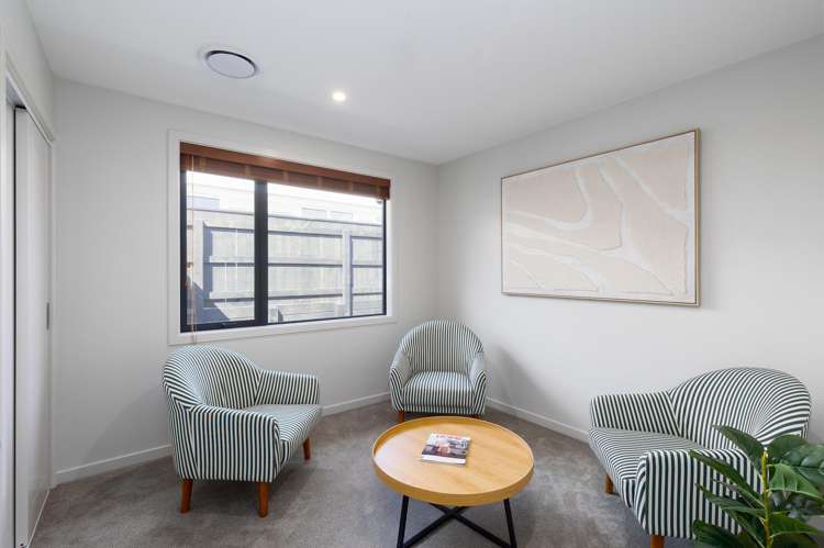 46 Hart Road Richmond_13